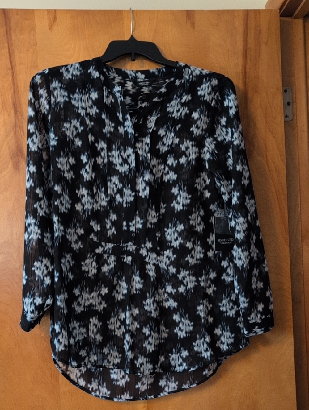 Simply Vera Vera Wang Black & White Printed Long-Sleeve Blouse